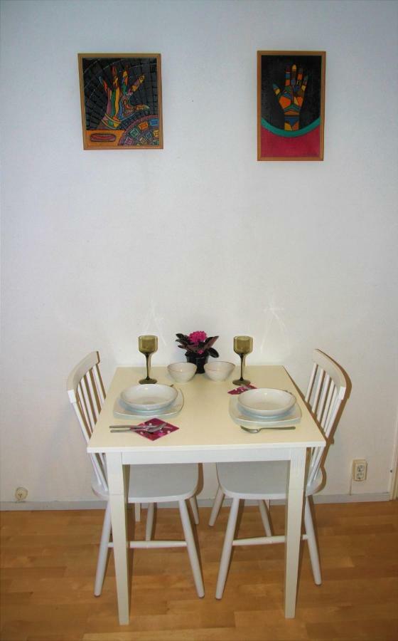 Studio in Helsinki city center Appartement Buitenkant foto